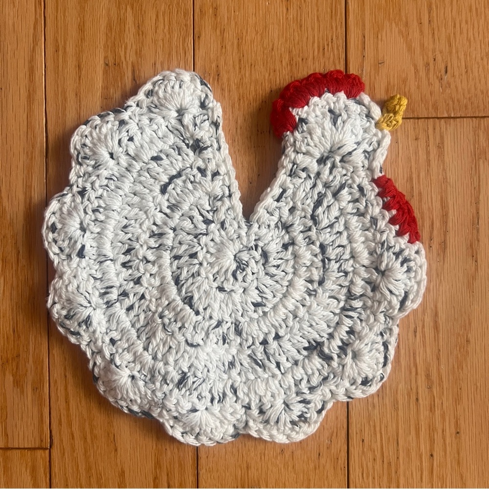 Cute handmade crochet‎ Rooster / Chicken pot holder, rustic.